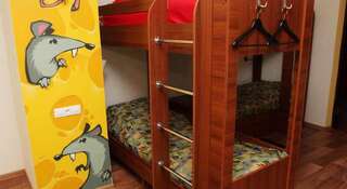 Гостиница Хостел FunKey Hostel Новосибирск Кровать в общем 6-местном номере для женщин-2