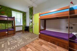 Гостиница Хостел FunKey Hostel Новосибирск 6-местная смешанная комната-2